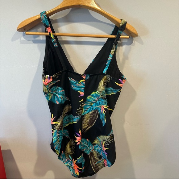 NWT Aqua Green UPF 50 V-Neck Ruched One Piece Swimsuit - Black Tropical Print 14 - Picture 5 of 6